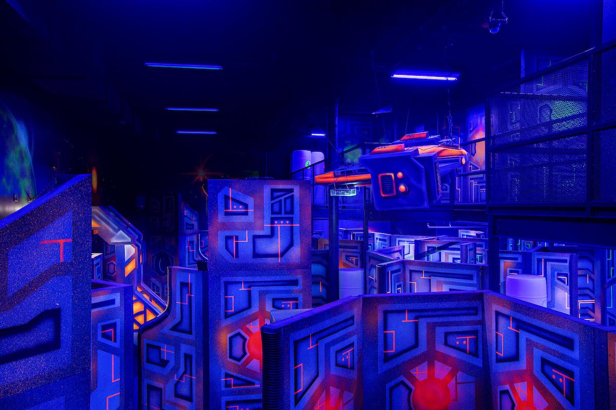 Two-Level Laser Tag - Laser Tag for Adults and Kids - iPlay America