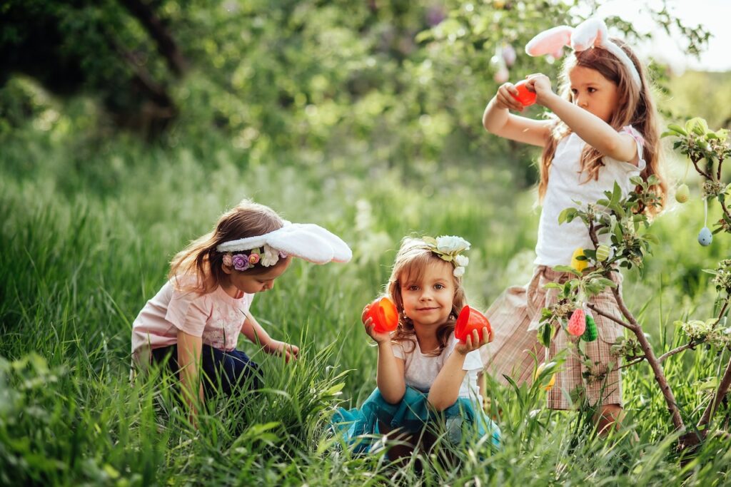 little siblings enjoying Easter ideas for kids